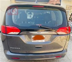 کرایسلەر پاسیفیکا